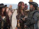 Karību jūras pirāti: Svešajos krastos filma - Bilde 13