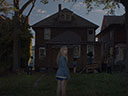 It Follows movie - Picture 2